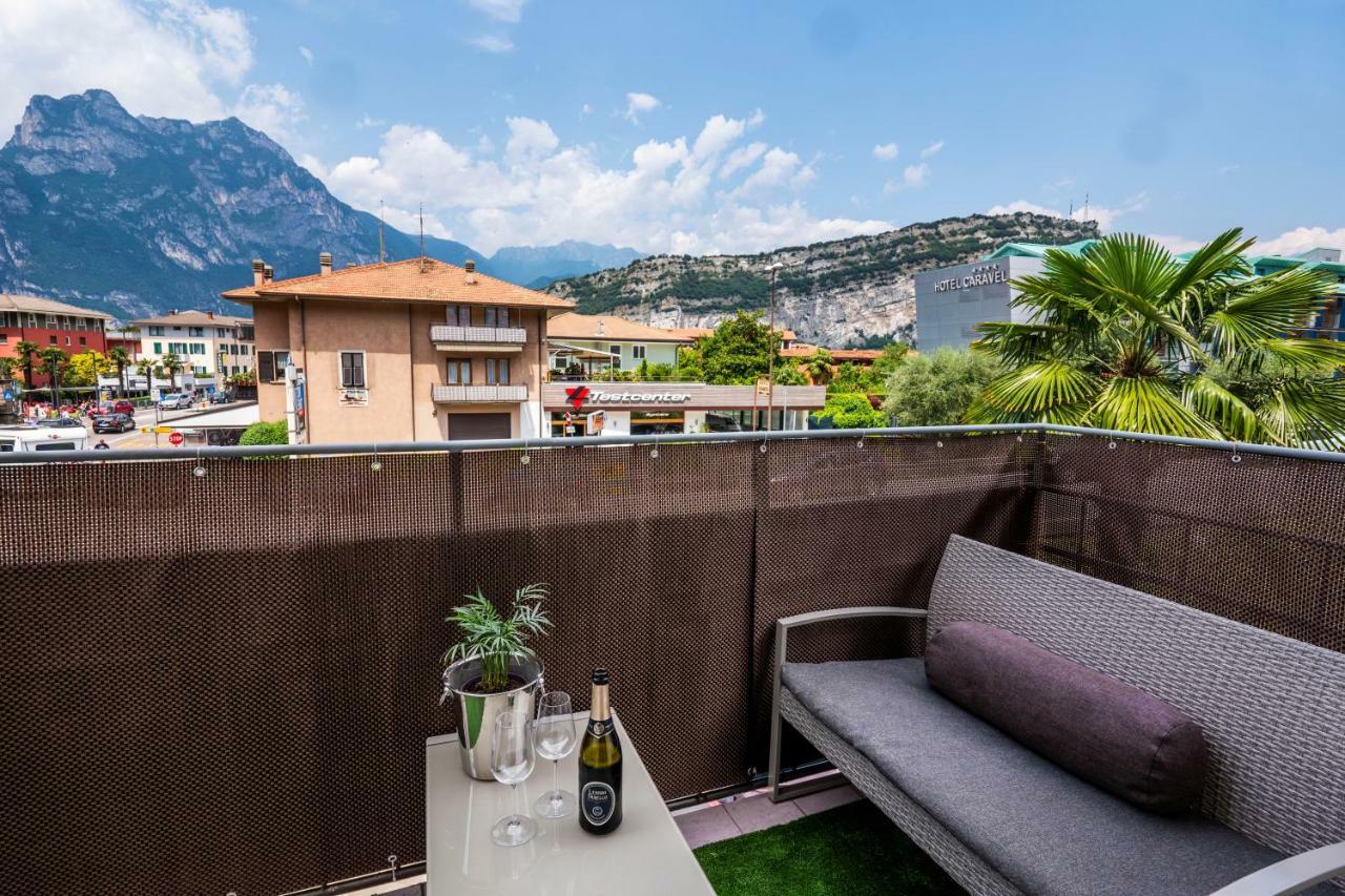 Appartement Sun à Torbole Sul Garda Extérieur photo