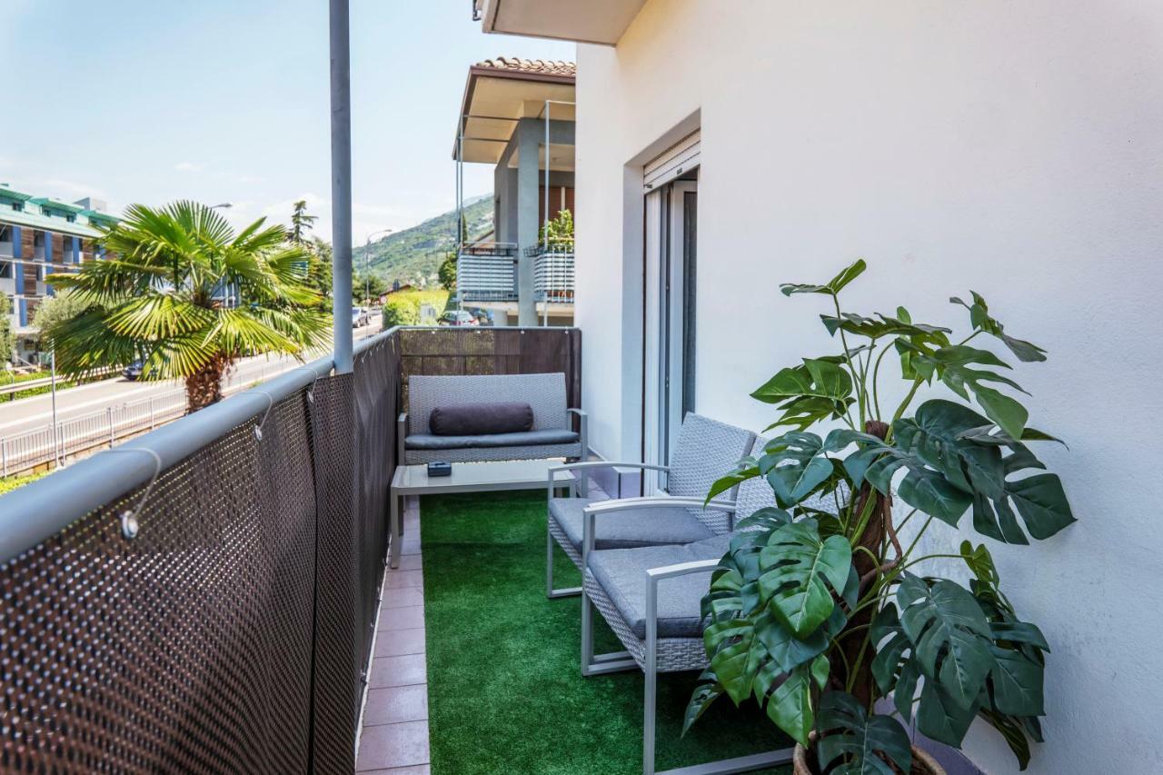 Appartement Sun à Torbole Sul Garda Extérieur photo